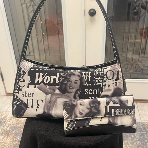Handbags - Vintage style handbag and matching wallet